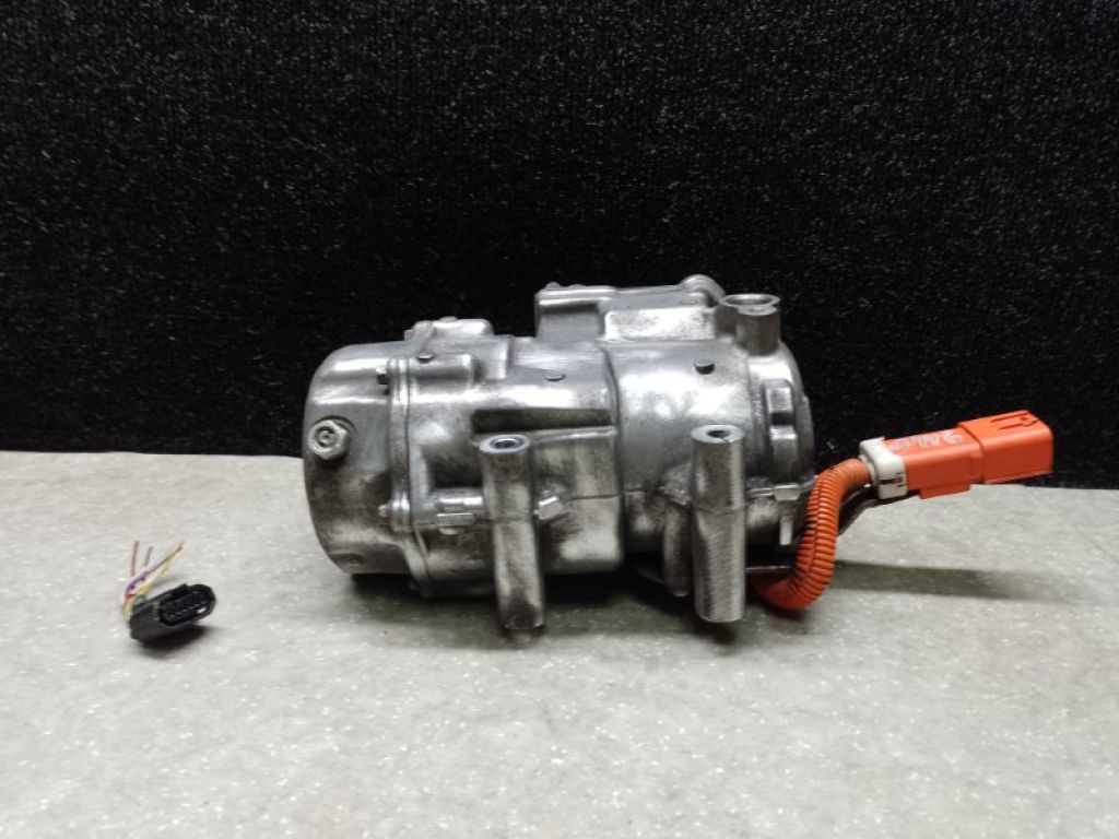 88370-76010 | Компрессор кондиционера LEXUS CT200 11-17 - Фото 6