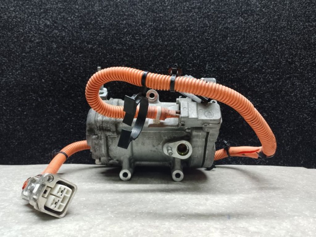 DG9Z-19703-D | Компресор кондиціонера FORD FUSION 14- - Фото 2
