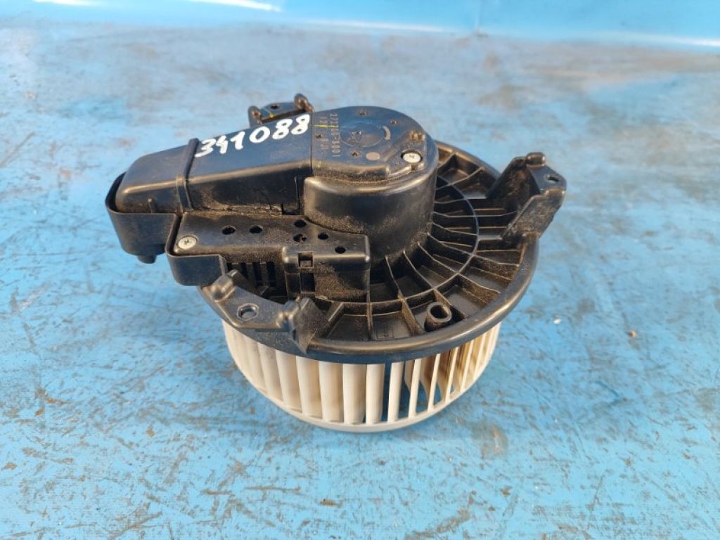 8710333090 | Моторчик пічки TOYOTA CAMRY 40 06-11