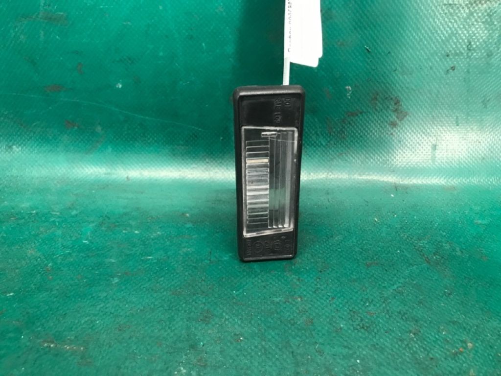 26510-8990A | Підсвічування номера NISSAN JUKE 10-19
