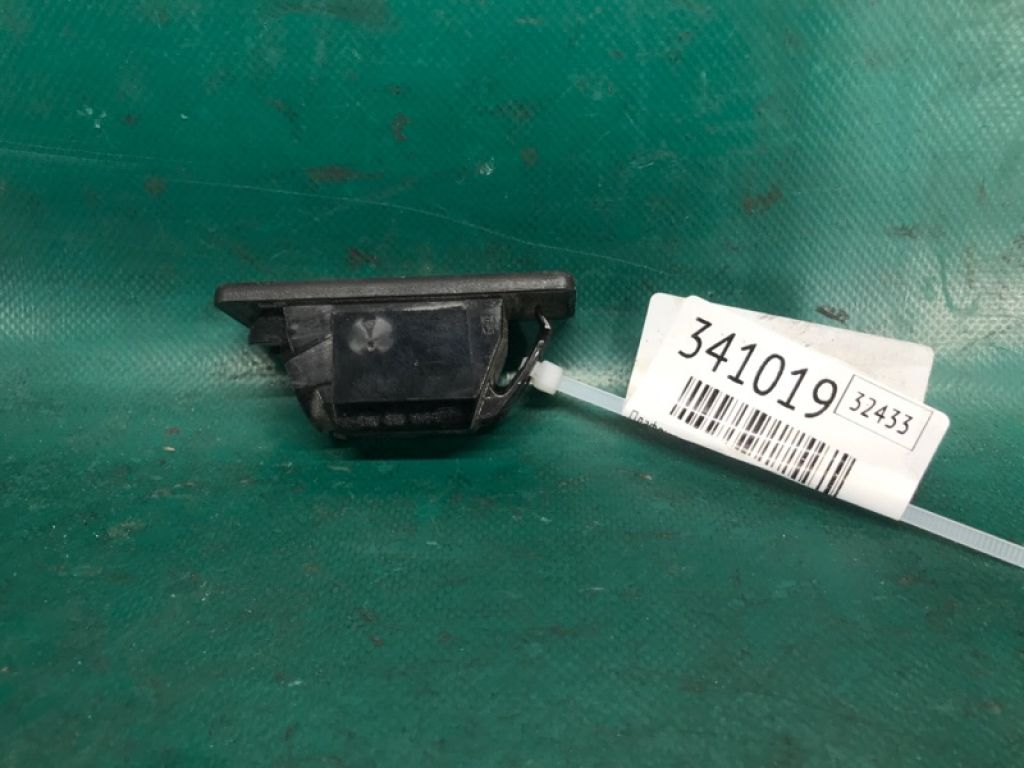 26510-8990A | Подсветка номера NISSAN JUKE 10-19