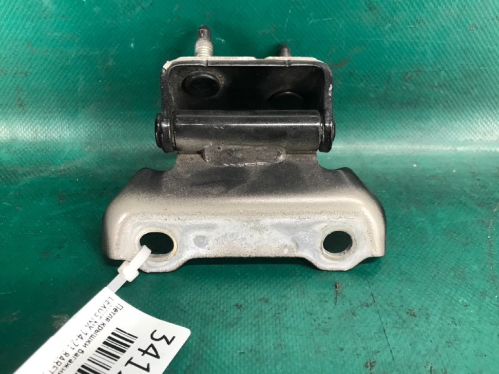 68810-48011 | Петля крышки багажника LEXUS NX 14-21
