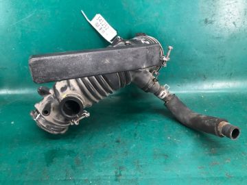 Патрубок воздушного фильтра TOYOTA CAMRY 40 06-11
