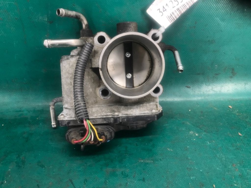 22030-0H030 | Дросельна заслінка TOYOTA CAMRY 40 06-11