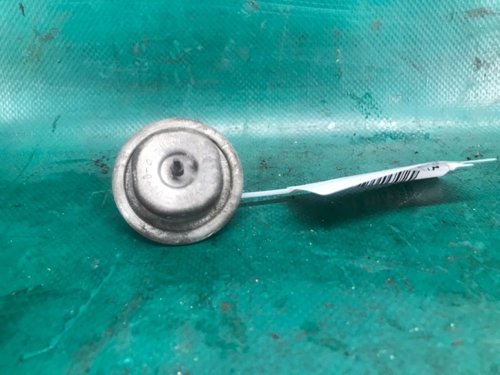 23270-31010 | Клапан тиску палива TOYOTA AVALON 05-12