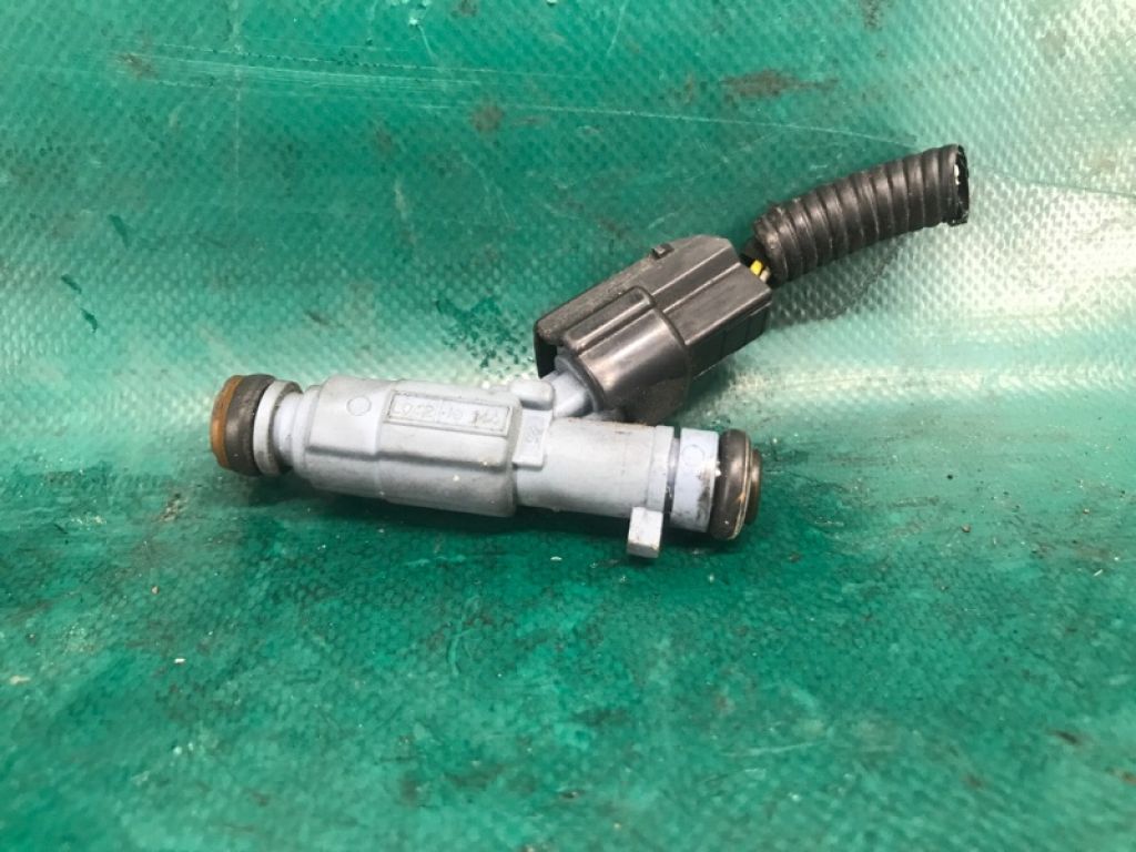 35310-2G300 | Форсунка топливная HYUNDAI SONATA YF 10-14