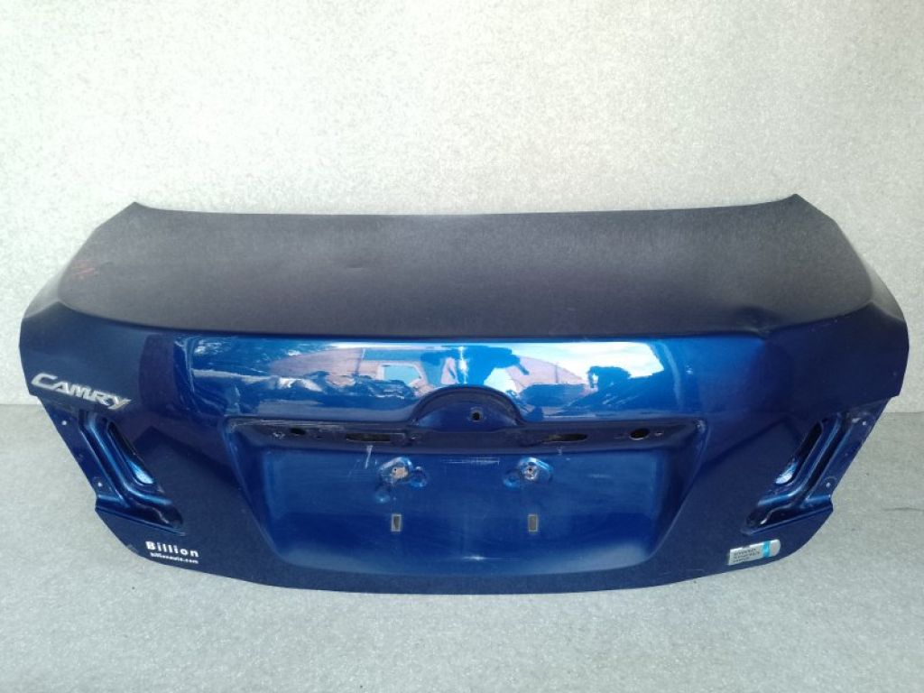 64401-06470 | Кришка багажника TOYOTA CAMRY 40 06-11