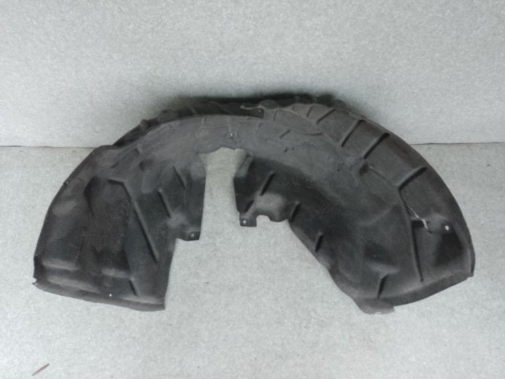 8W0 810 172 F | Підкрилок задн. прав. AUDI A4 15-