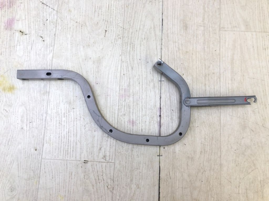 64503-AA040 | Петля кришки багажника TOYOTA CAMRY 30 02-06