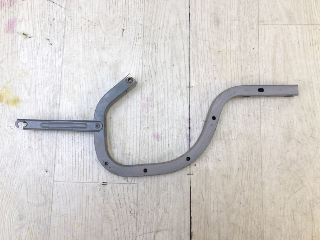 64503-AA040 | Петля кришки багажника TOYOTA CAMRY 30 02-06 - Фото 2