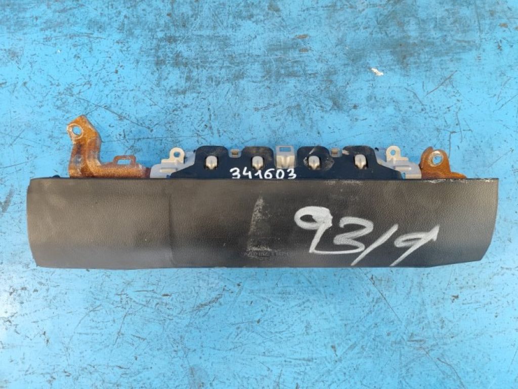 7399076010C0 | Подушка безпеки в коліна передн. прав. LEXUS CT200 11-17