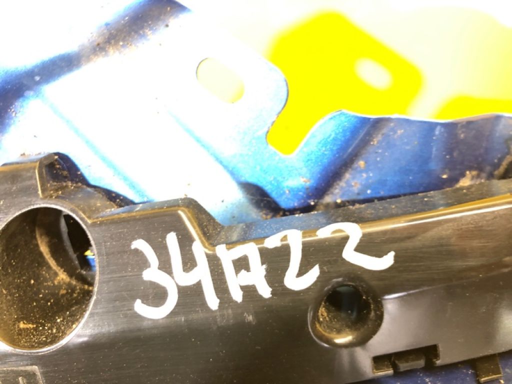 62225-5SK0A | Кронштейн переднього бампера (на крилі) лів. NISSAN LEAF 18- - Фото 2