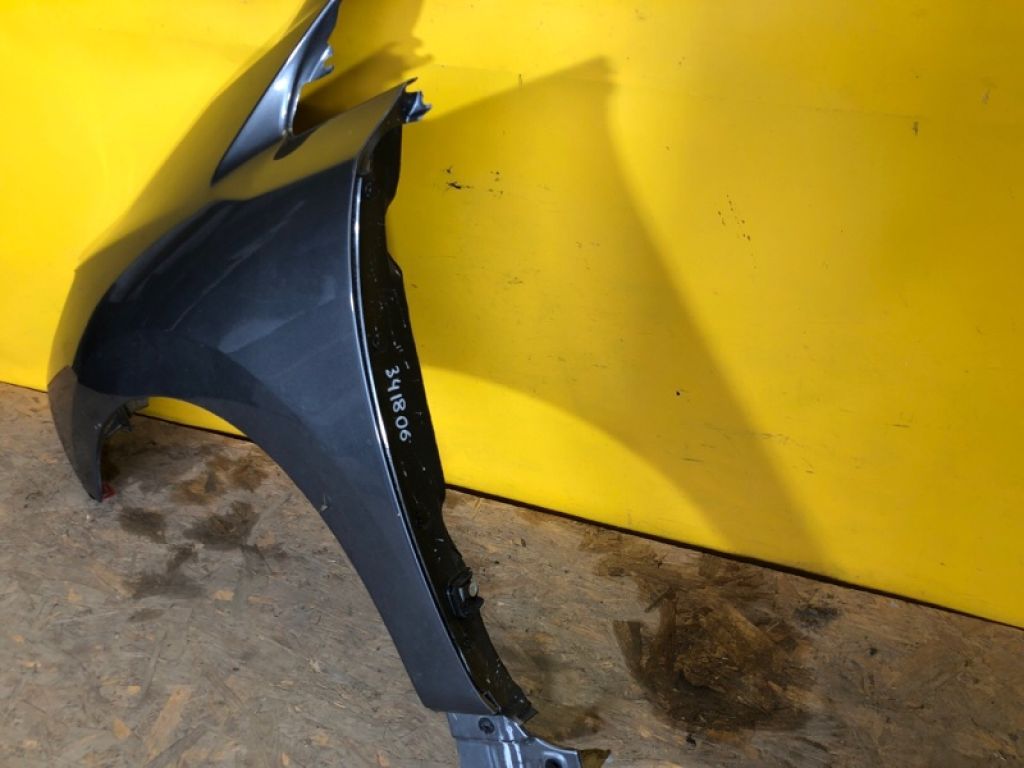 63821-5SH1A | Пыльник крыла лев. NISSAN LEAF 18-