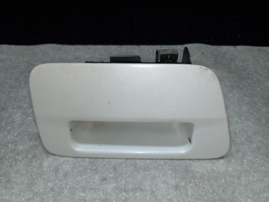 69023-60011-A1 | Ручка відкривання багажника LEXUS GX470 02-09