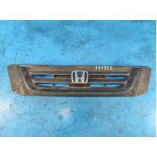 Решетка радиатора HONDA CRV 95-01