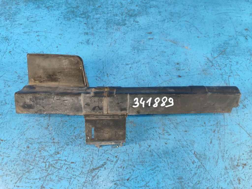 FR3B-8103-BC | Пластик подкапотного отсека FORD MUSTANG 15-