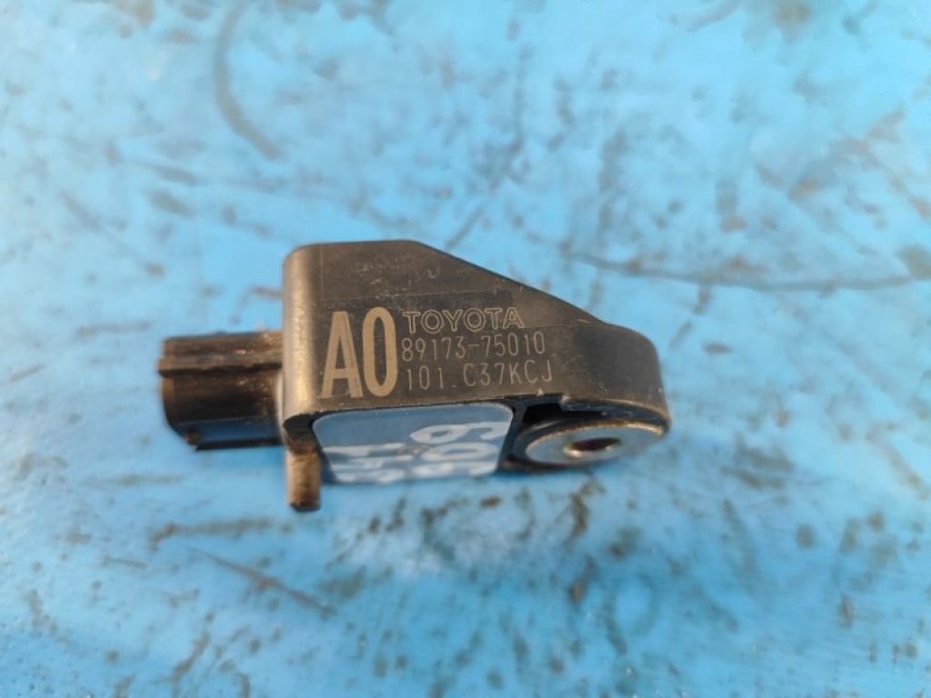 8917375010 | Датчик удару TOYOTA CAMRY 40 06-11 - Фото 4