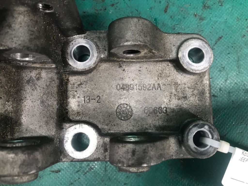 4891592AA | Кронштейн генератора JEEP PATRIOT 10-17 - Фото 3