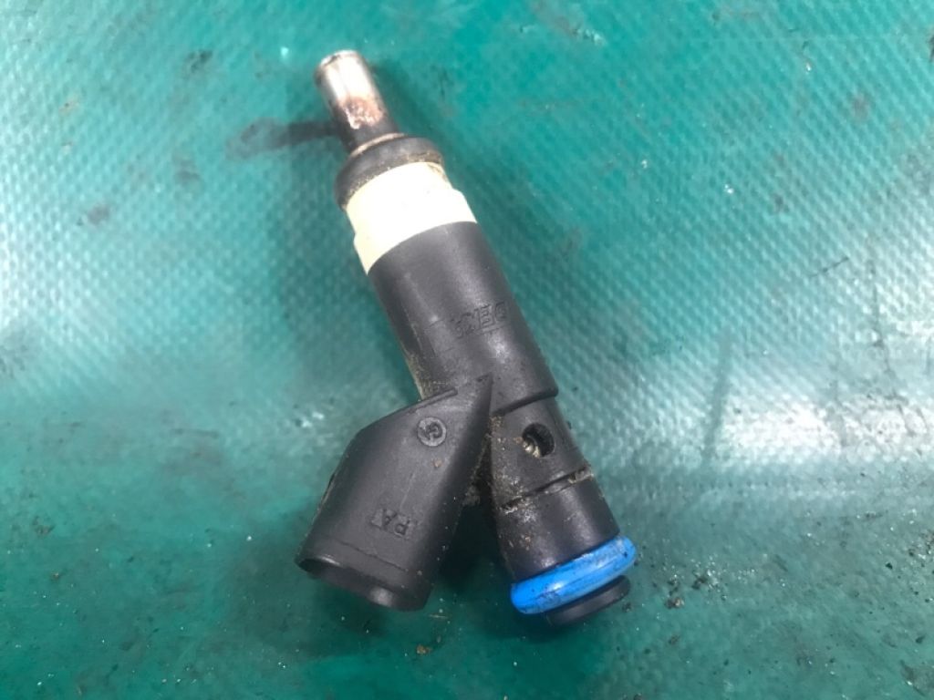 RL891577AC | Форсунка паливна JEEP PATRIOT 10-17 - Фото 2