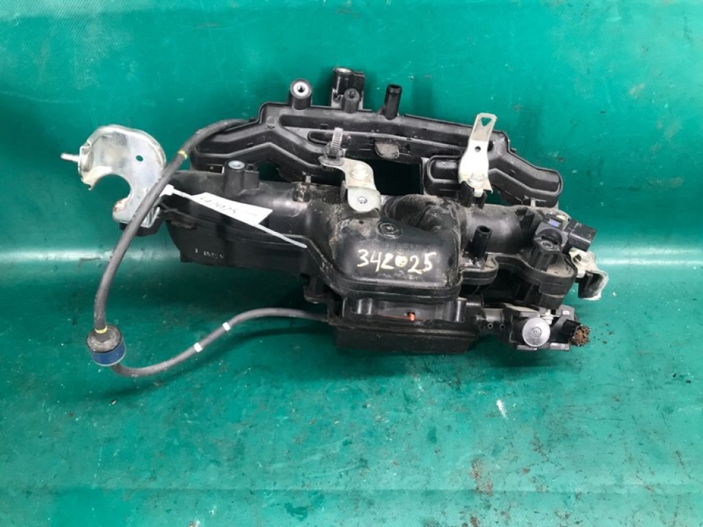 17101-36082 | Колектор впускний LEXUS NX 14-21