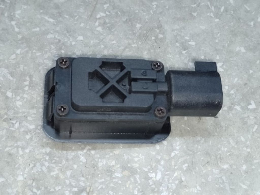 1L2Z-14018-AC | Кнопка закрывания крышки багажника FORD ESCAPE 12-19 - Фото 2