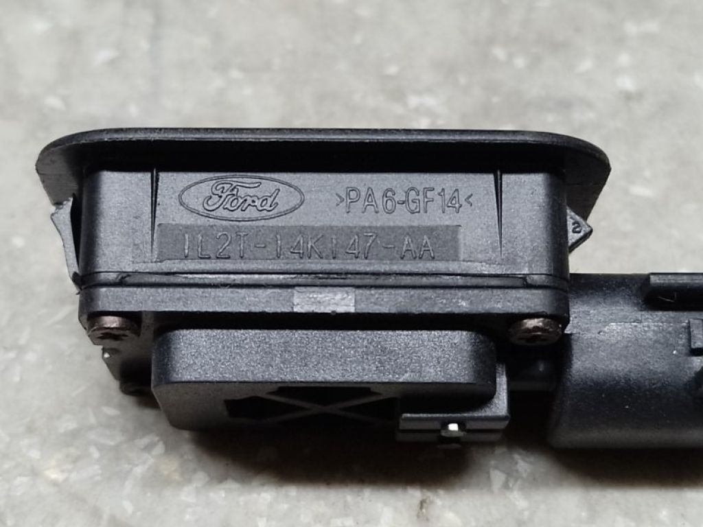 1L2Z-14018-AC | Кнопка закрывания крышки багажника FORD ESCAPE 12-19 - Фото 4