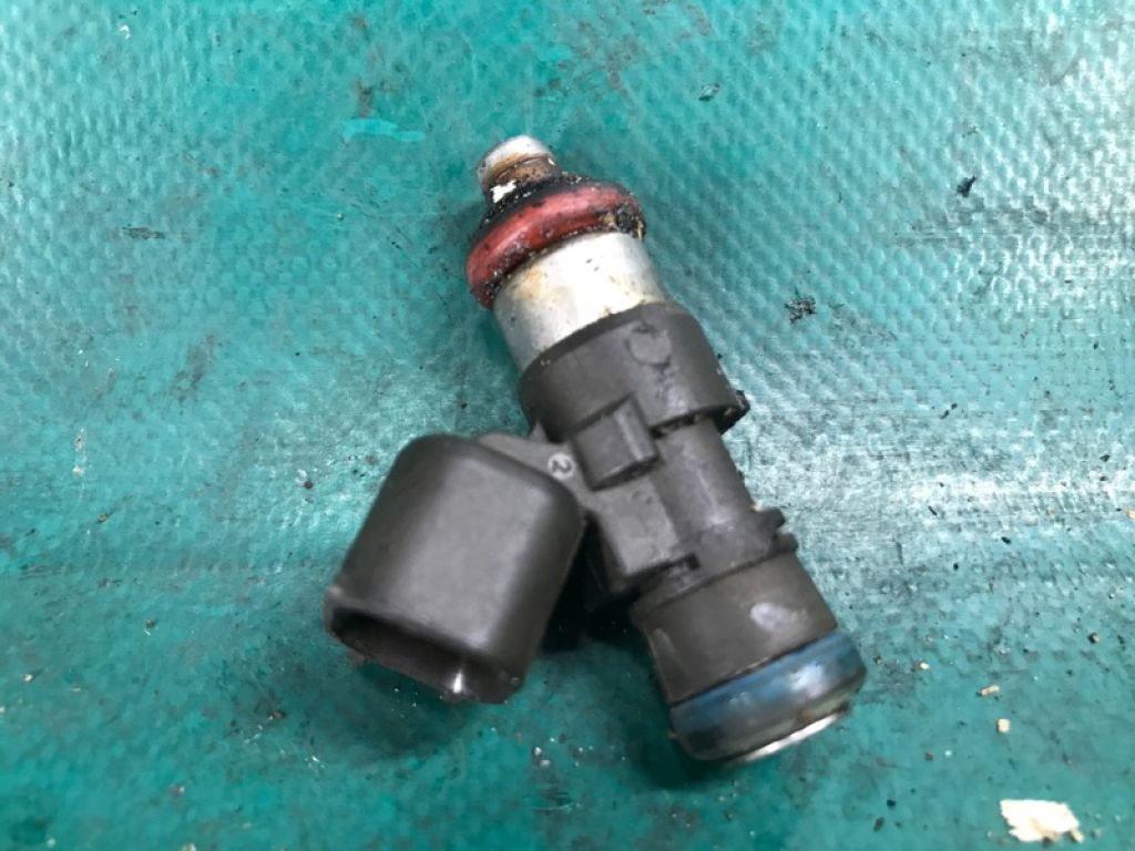 ZZJ1-13-250 | Форсунка топливная MAZDA CX-9 06-16