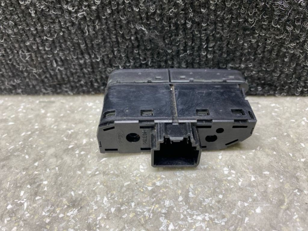 CP9Z-10A936-A | Кнопка обогрева заднего стекла FORD ESCAPE 12-19 - Фото 2