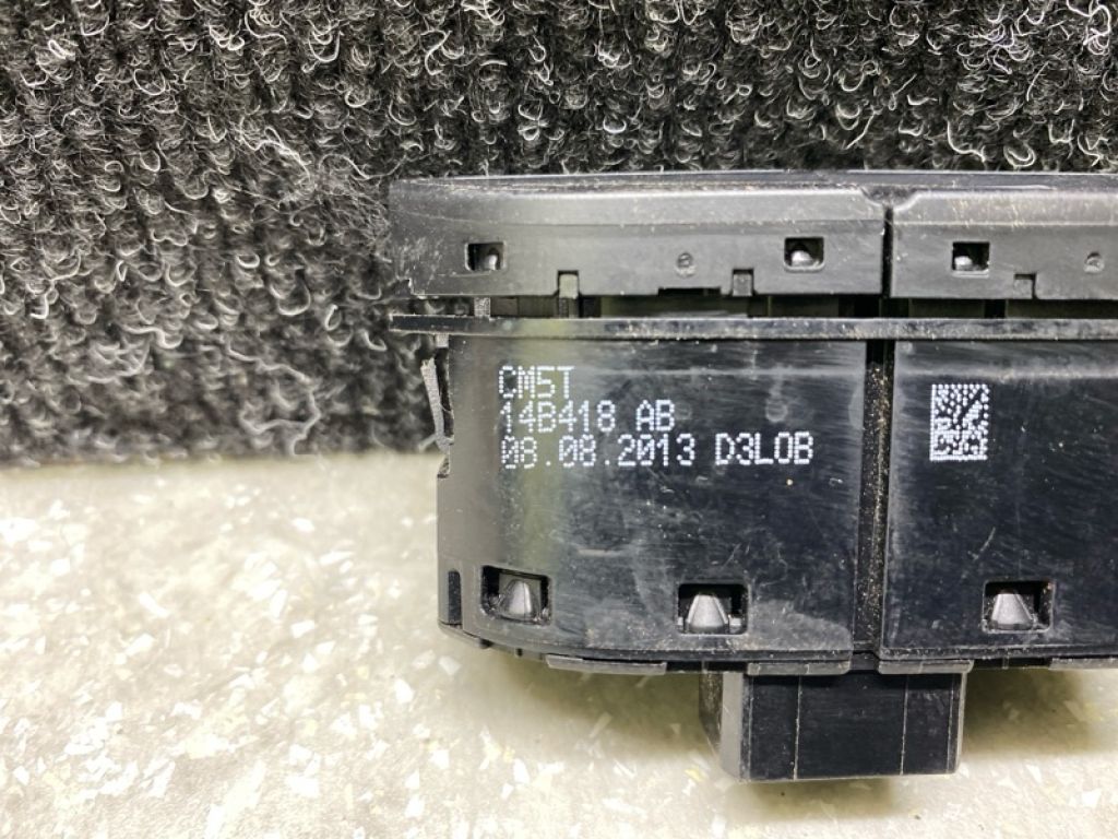 CP9Z-10A936-A | Кнопка обогрева заднего стекла FORD ESCAPE 12-19 - Фото 3