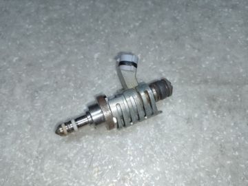 Форсунка топливная LEXUS LS430 00-06 Форсунка топливная LEXUS LS430 00-06