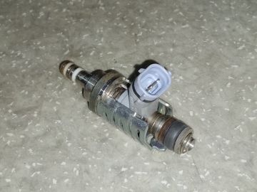 Форсунка топливная LEXUS LS430 00-06