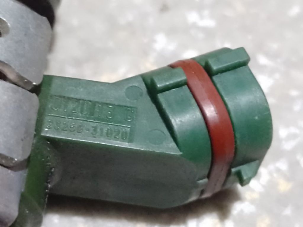 23209-39155-C0 | Форсунка топливная LEXUS LS430 00-06 - Фото 3