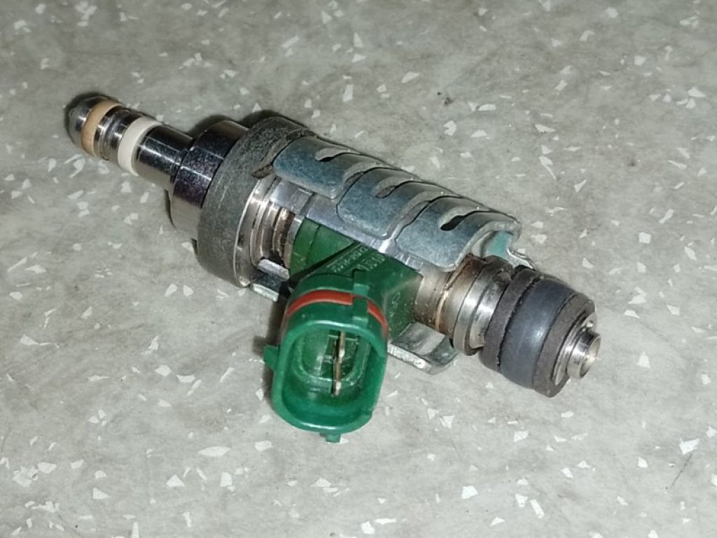 23250-31020 | Форсунка топливная LEXUS GS350 GS300 05-11 - Фото 2