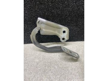 Петля капоту лів. FORD ESCAPE 12-19