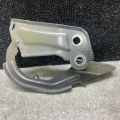 CP9Z-16796-A | Петля капоту прав. FORD ESCAPE 12-19 - Прев'ю 2