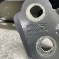 CP9Z-16796-A | Петля капоту прав. FORD ESCAPE 12-19 - Прев'ю 4