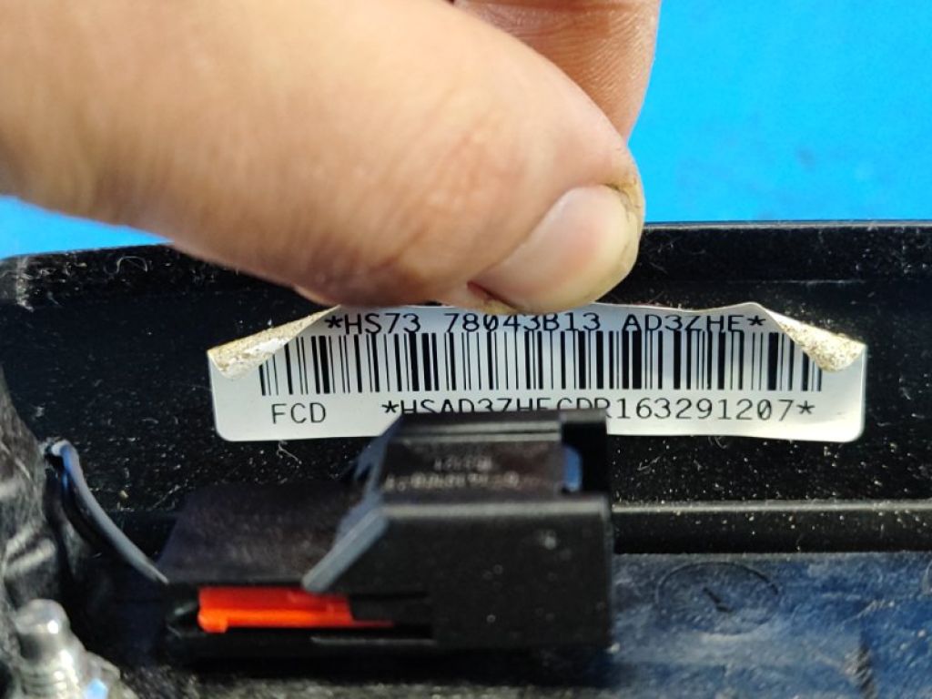 HS7Z-78043B1-3AE | Подушка безпеки в кермо FORD FUSION 14- - Фото 4