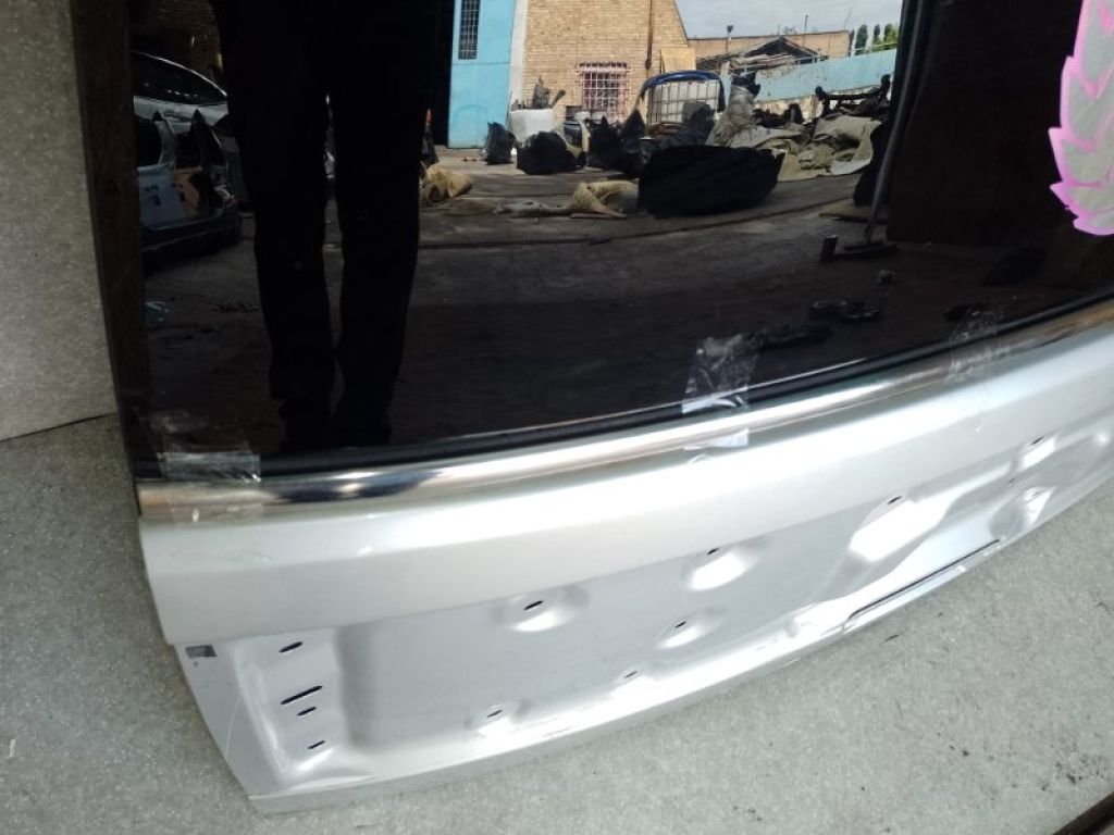 BA8Z-7440010-C | Крышка багажника FORD FLEX 08-19 - Фото 3