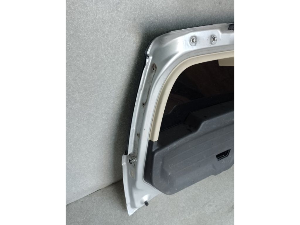 BA8Z-7440010-C | Крышка багажника FORD FLEX 08-19 - Фото 8