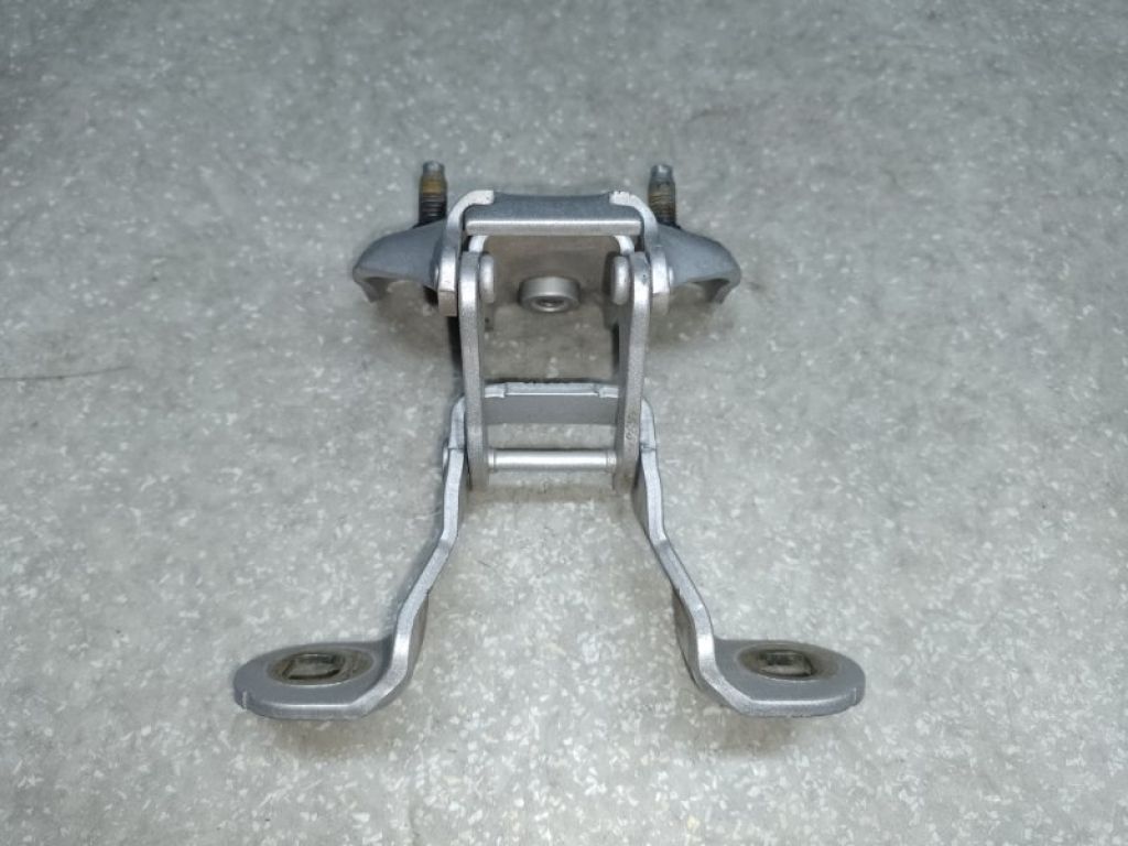 8A8Z-7442900-A | Петля крышки багажника FORD FLEX 08-19