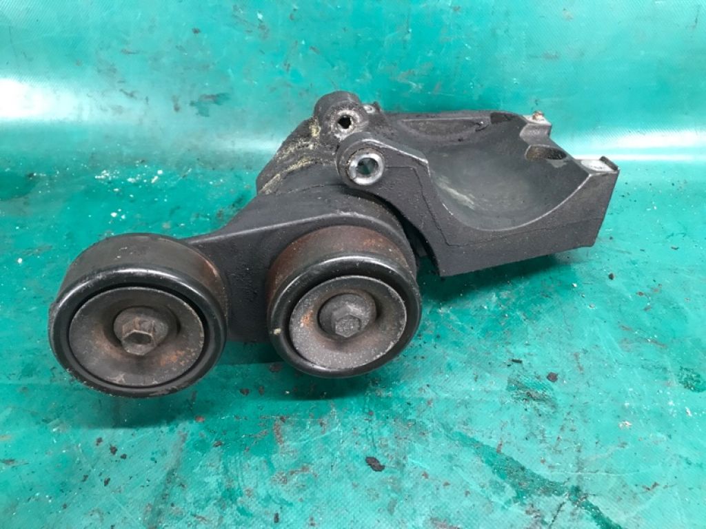 31170-RCA-A04 | Кронштейн компресора кондиціонера ACURA MDX (YD2) 06-13