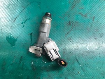 Форсунка топливная ACURA MDX (YD2) 06-13