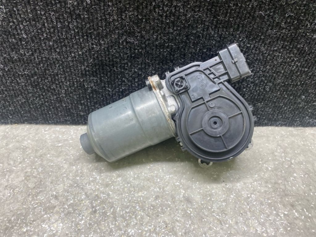 98110-F2000 | Моторчик склоочисника передн. HYUNDAI ELANTRA AD 16-