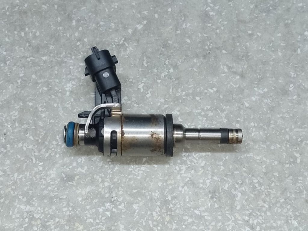 35310-2B130 | Форсунка топливная HYUNDAI ACCENT RB 10-