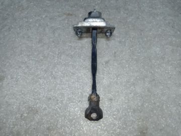 Обмежувач дверей задн. лів. TOYOTA CAMRY 40 06-11