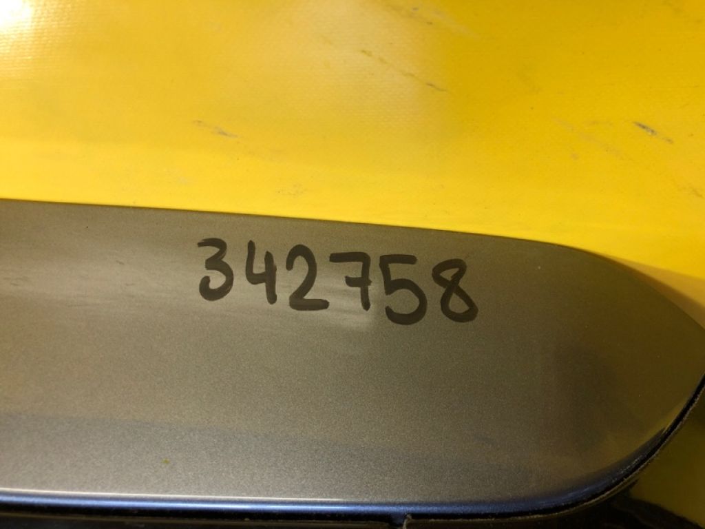 K0100-5SHMB | Кришка багажника NISSAN LEAF 18- - Фото 2