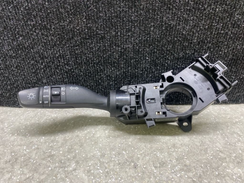 93410-4Z110 | Подрулевой переключатель лев. HYUNDAI SANTA FE (DM) 12-18