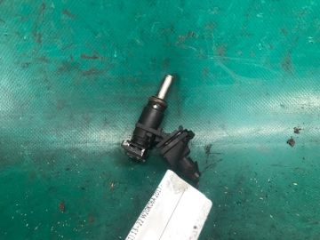 Форсунка паливна BMW I3 (I01) 13–22