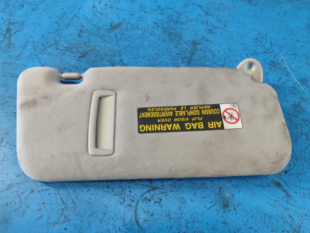 7432076020B0 | Козирок сонцезахисний лів. LEXUS CT200 11-17 - Фото 2