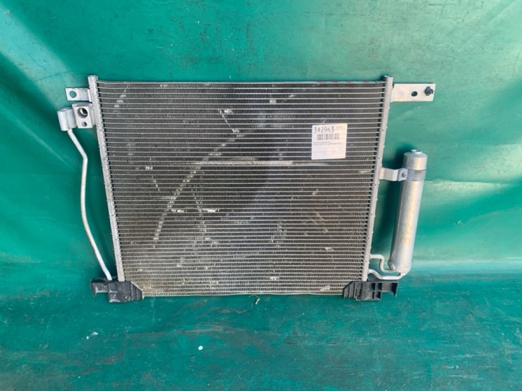 92110-3DD0A | Радіатор кондиціонера NISSAN JUKE 10-19